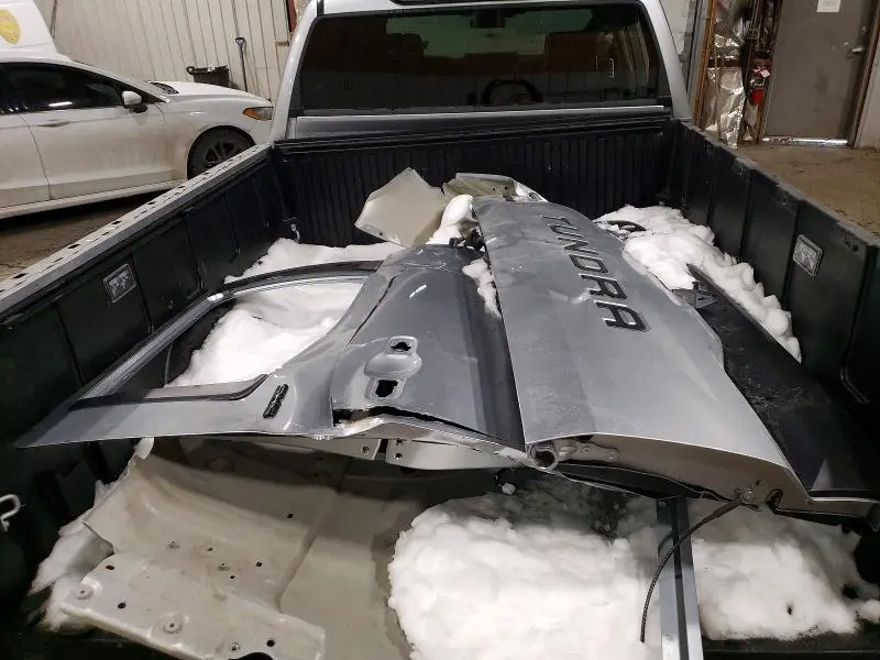 2023 TOYOTA TUNDRA SR5  