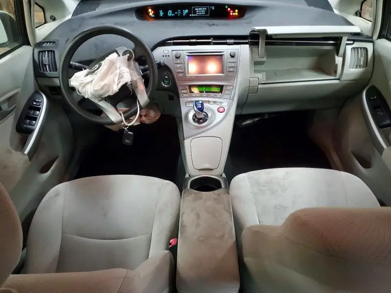 2013 TOYOTA PRIUS THREE  