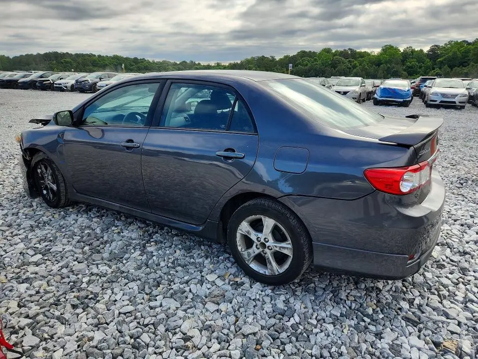 2013 TOYOTA COROLLA S  