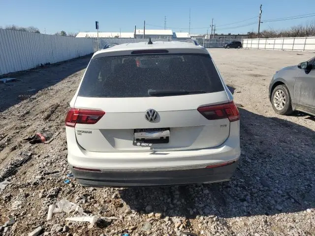 2018 VOLKSWAGEN TIGUAN SE  