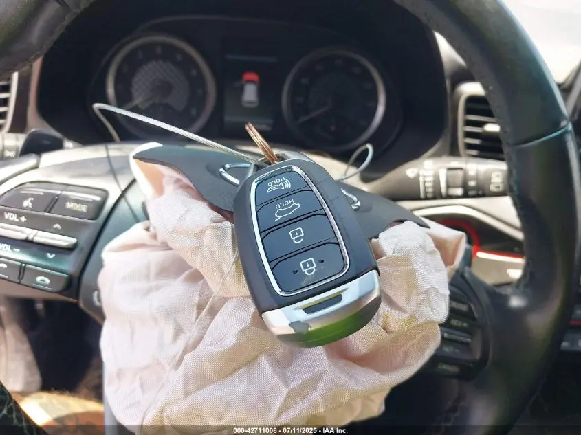 2020 HYUNDAI VELOSTER 2.0 PREMIUM