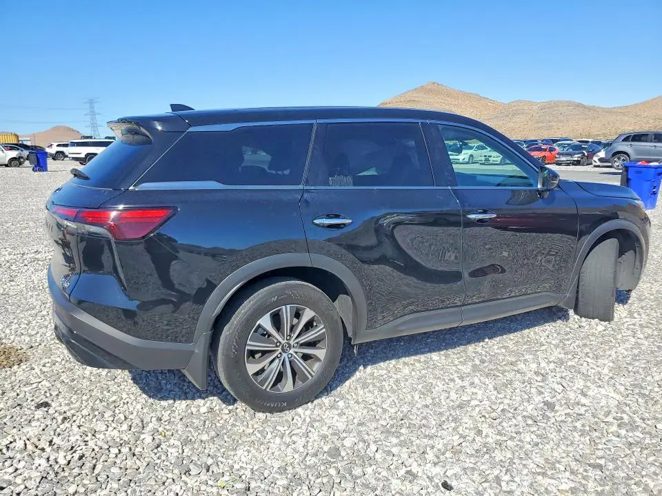 2024 INFINITI QX60 PURE  