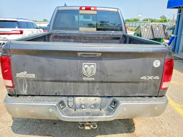2017 RAM 1500 SLT  