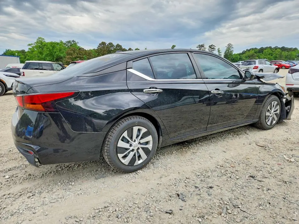 2019 NISSAN ALTIMA S  