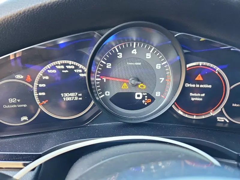 2019 PORSCHE CAYENNE S  