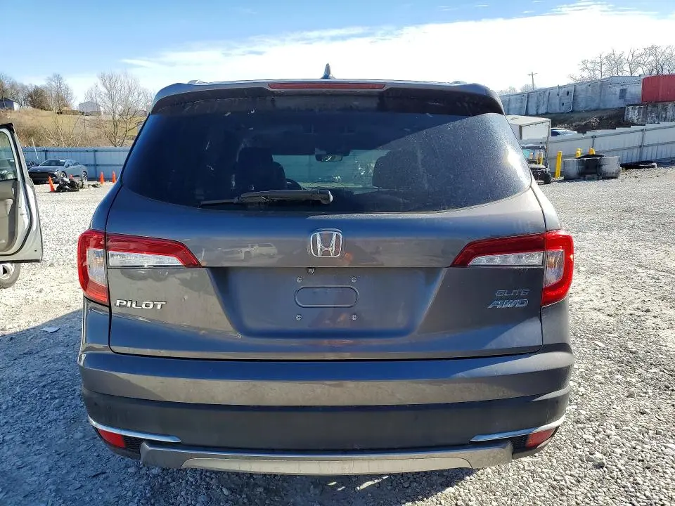 2019 HONDA PILOT ELITE  