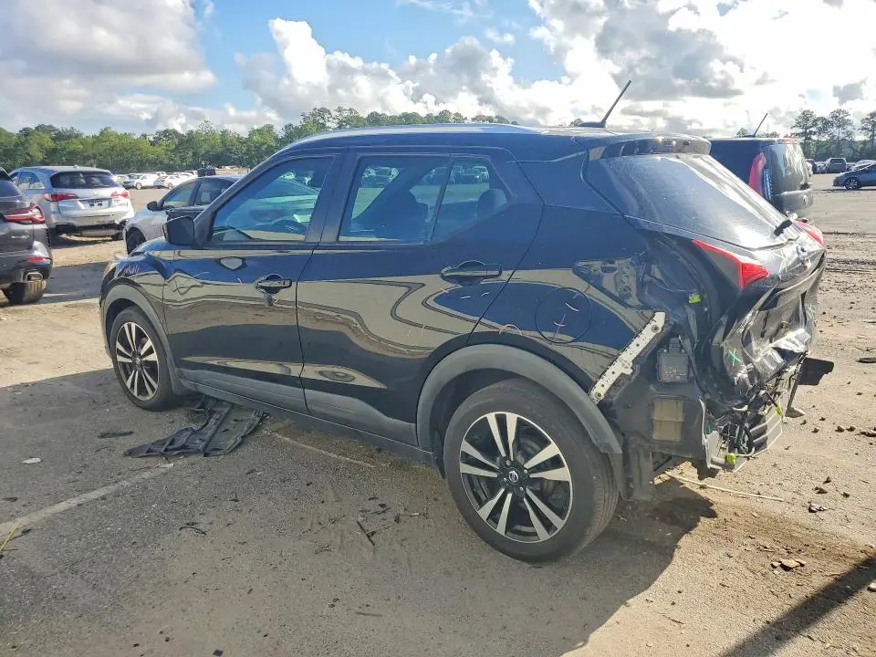 2020 NISSAN KICKS SV  