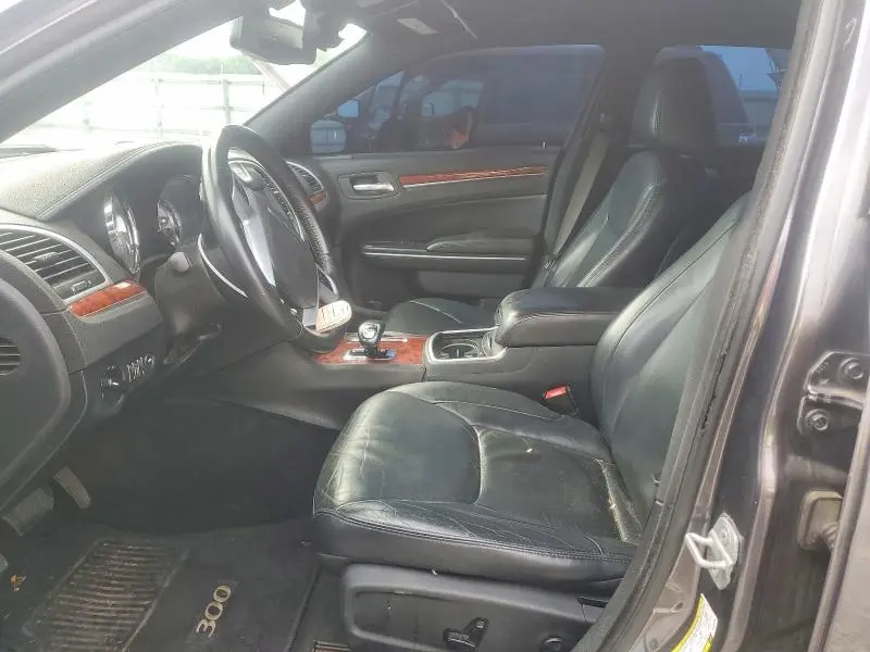 2014 CHRYSLER 300   