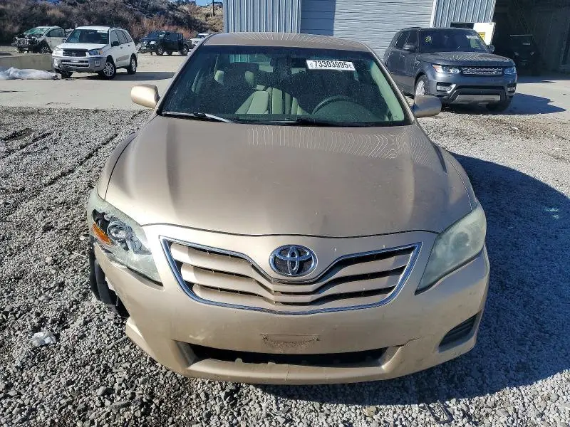 2011 TOYOTA CAMRY BASE  