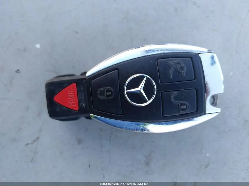 2010 MERCEDES-BENZ C 300 LUXURY/SPORT