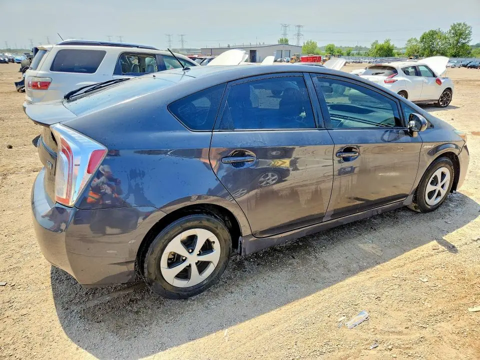 2012 TOYOTA PRIUS TWO  