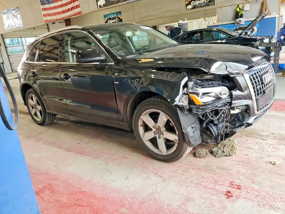 2011 AUDI Q5 PREMIUM PLUS  