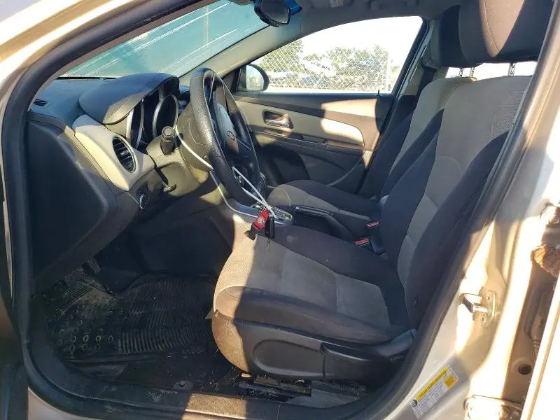 2013 CHEVROLET CRUZE LS  