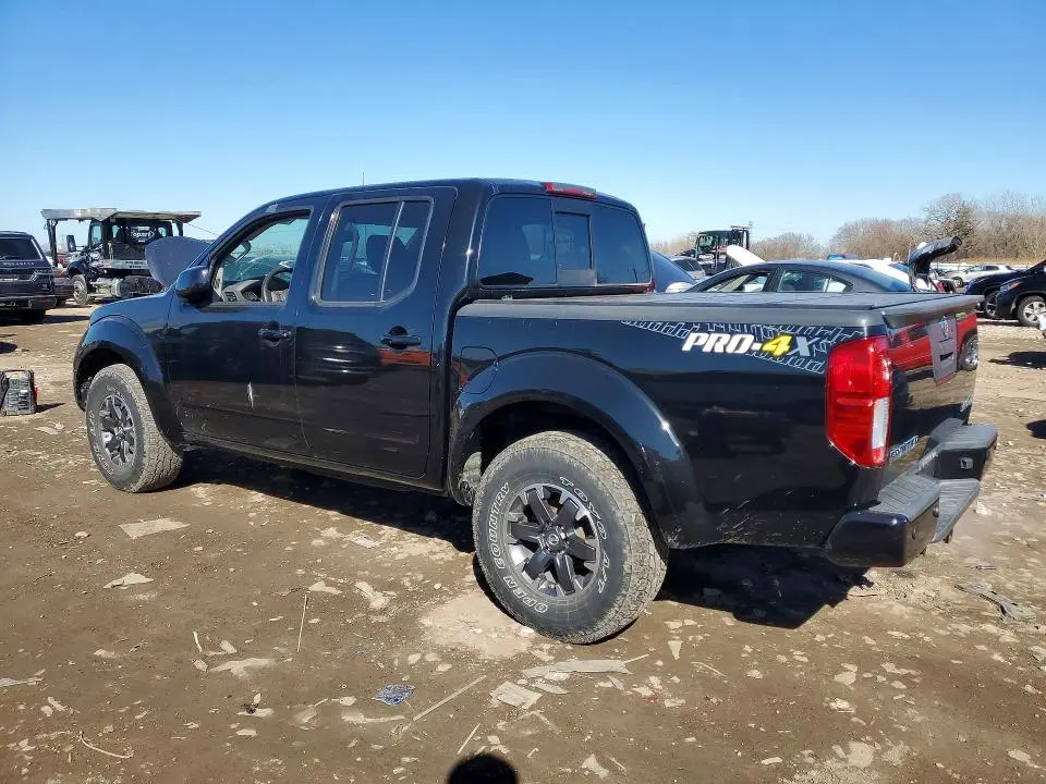 2016 NISSAN FRONTIER PRO-4X  