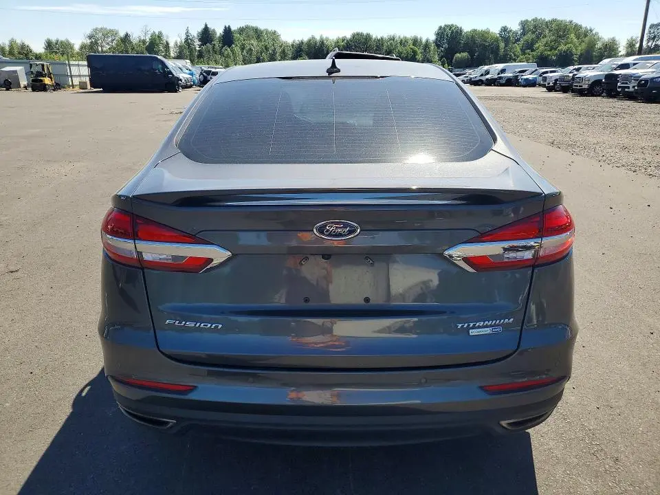 2020 FORD FUSION TITANIUM  