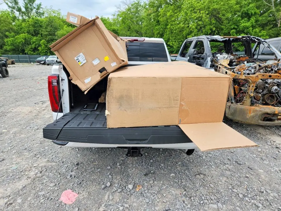2025 GMC SIERRA K2500 DENALI ULTIMATE  