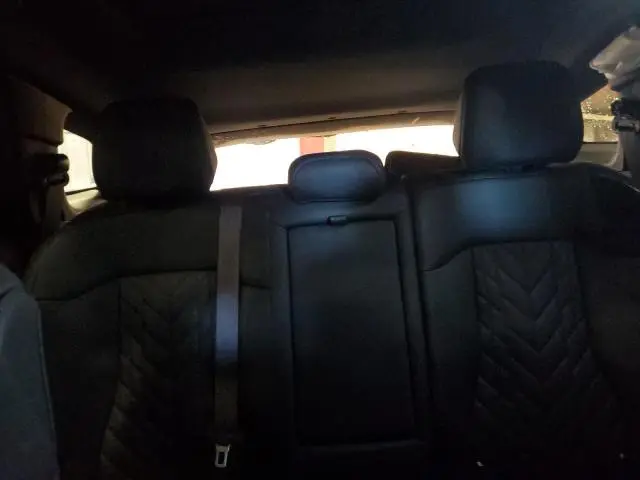 2024 KIA SPORTAGE X-LINE PRESTIGE  