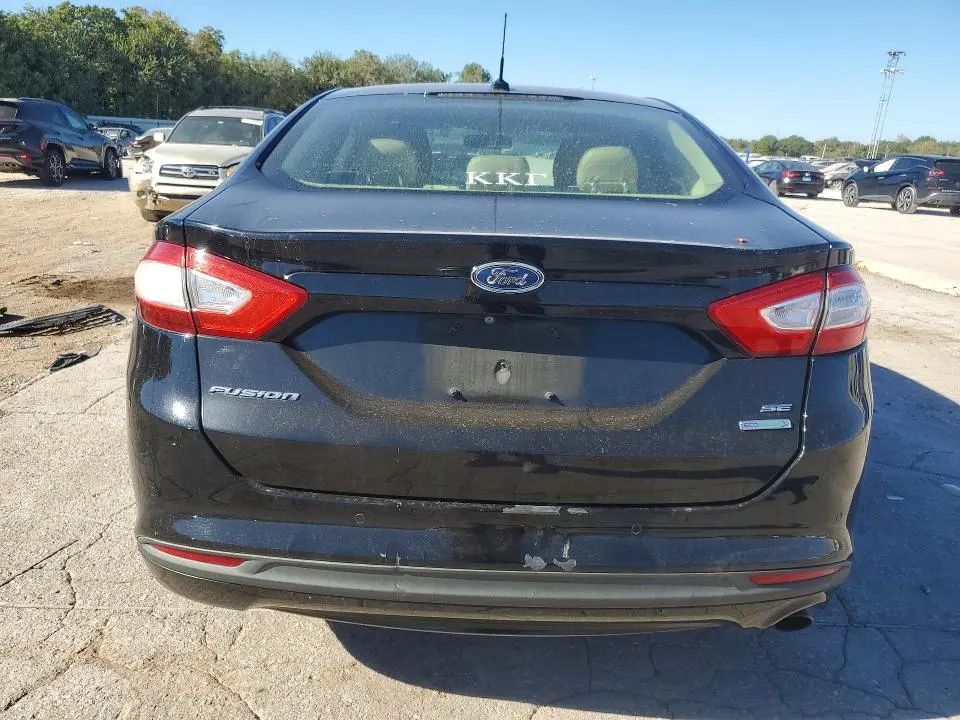 2016 FORD FUSION SE  