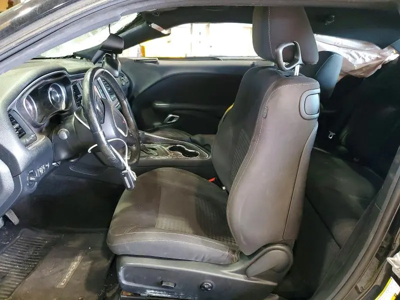 2015 DODGE CHALLENGER SXT  