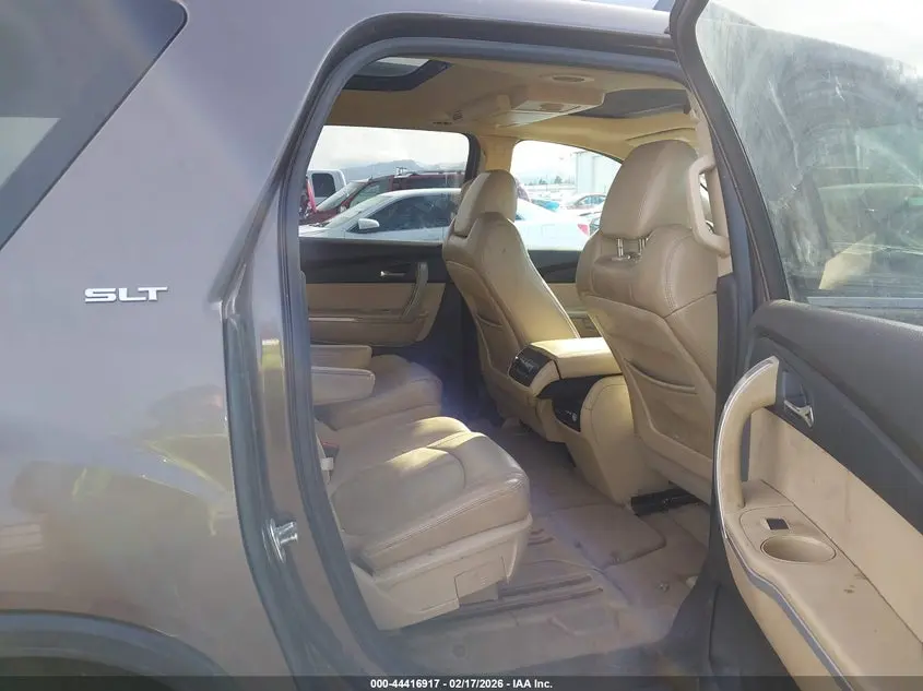 2011 GMC ACADIA SLT-1