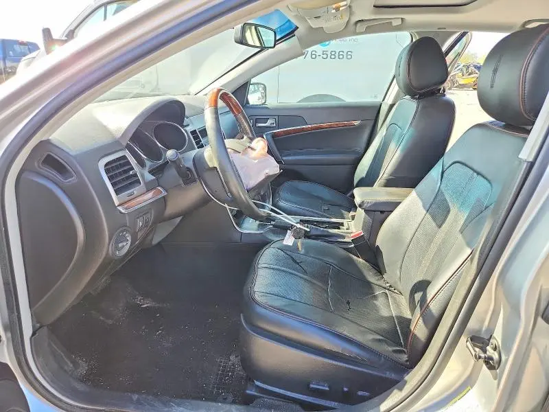 2012 LINCOLN MKZ   