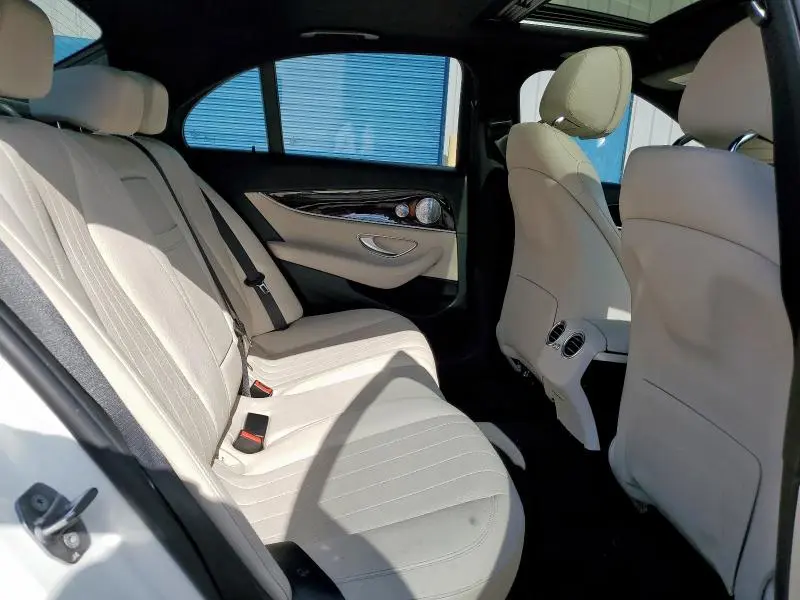 2017 MERCEDES-BENZ E 300  
