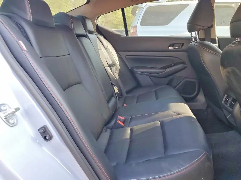 2023 NISSAN ALTIMA SR  