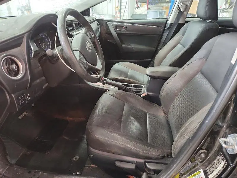 2017 TOYOTA COROLLA LE  