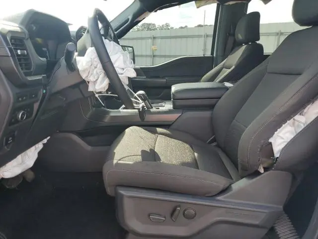 2024 FORD F150 XLT  