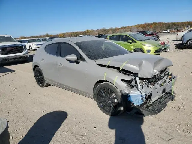 2024 MAZDA 3 PREMIUM