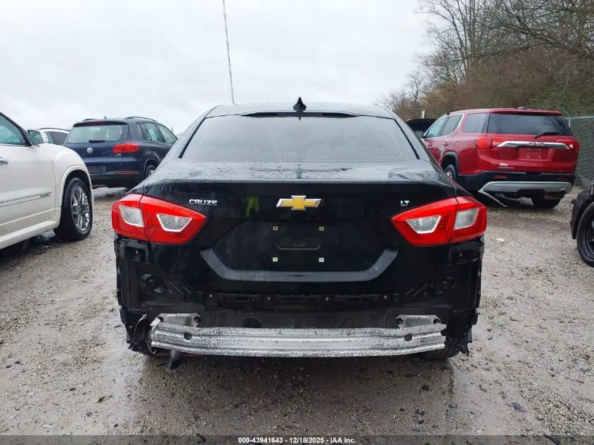 2017 CHEVROLET CRUZE LT AUTO