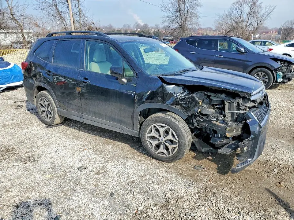 2019 SUBARU FORESTER PREMIUM  