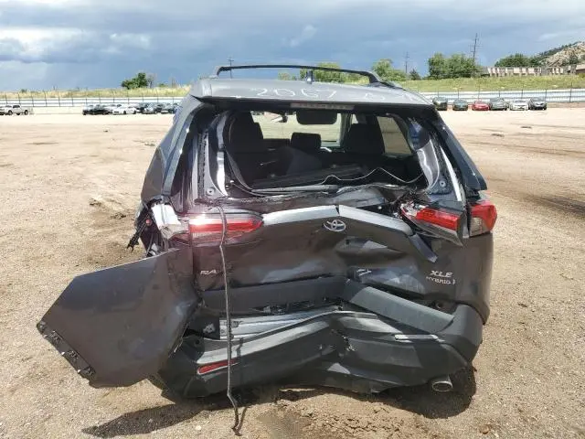 2024 TOYOTA RAV4 XLE  