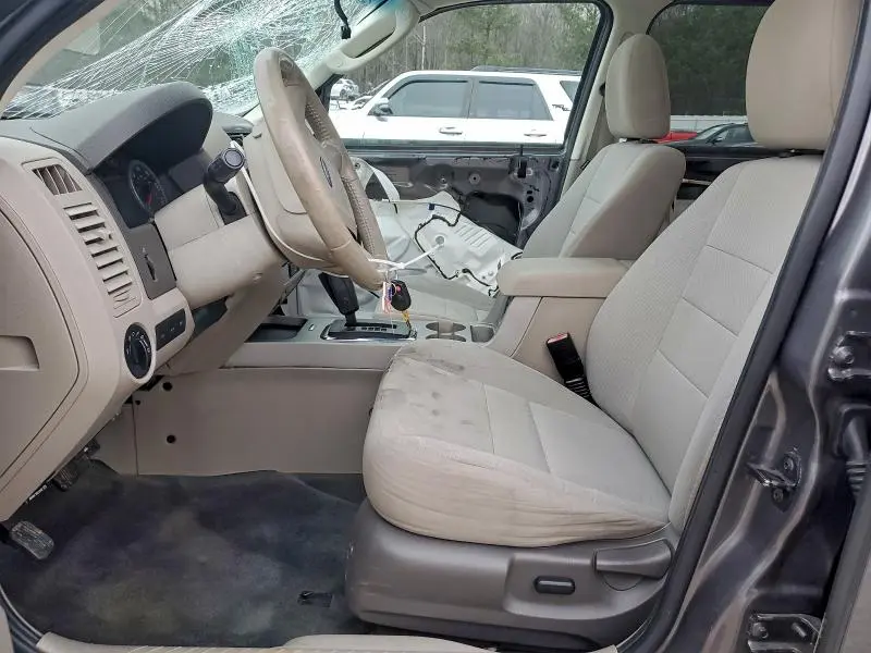 2010 FORD ESCAPE XLT  