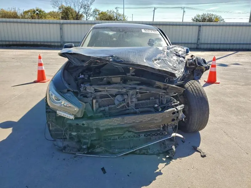 2018 INFINITI Q50 LUXE  