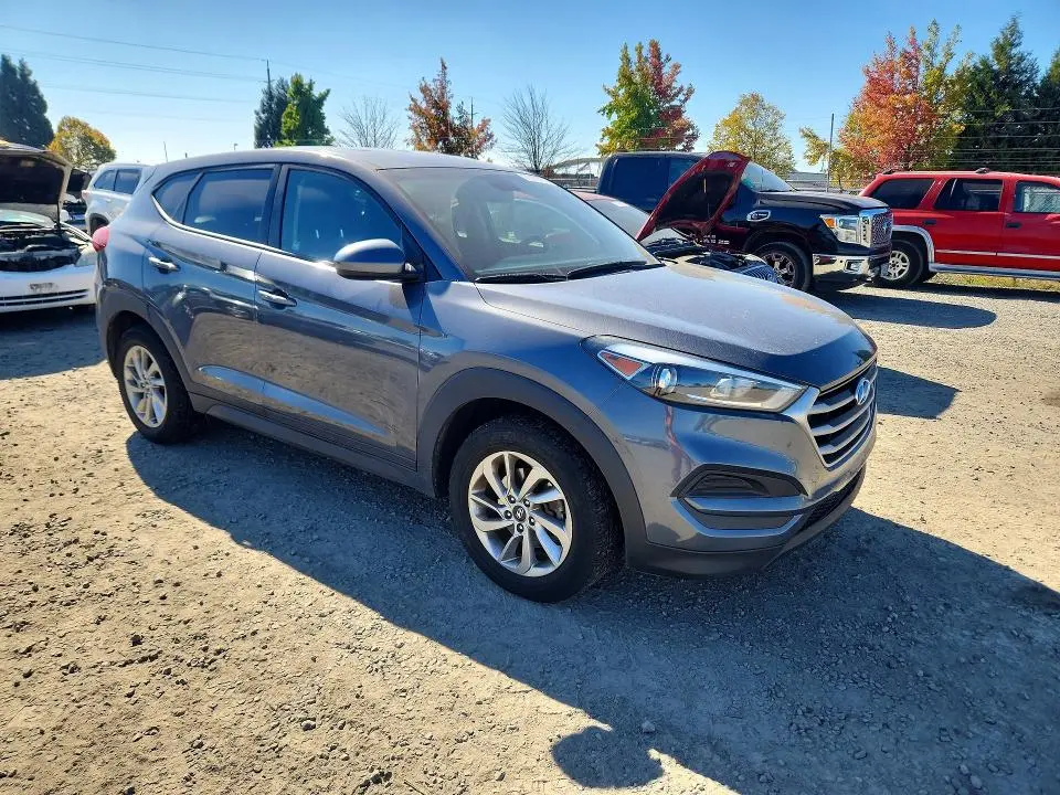 2018 HYUNDAI TUCSON SE  