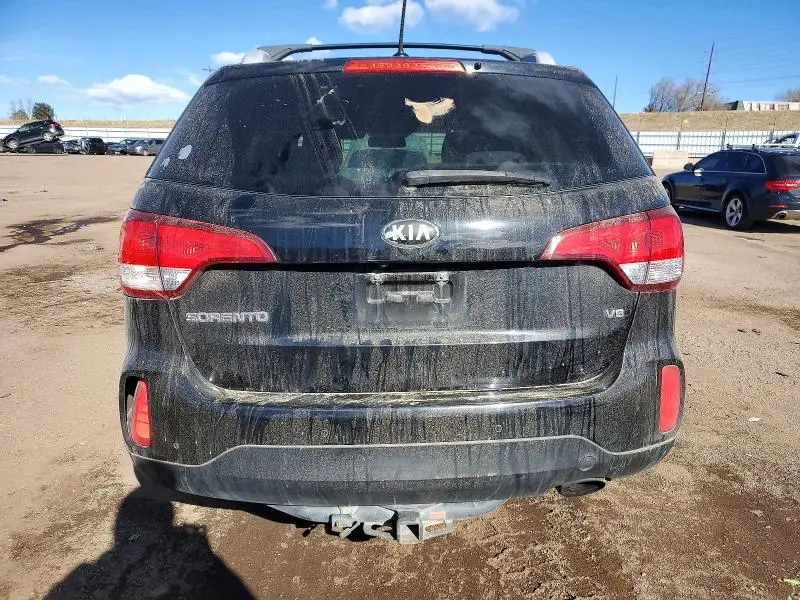 2015 KIA SORENTO LX  