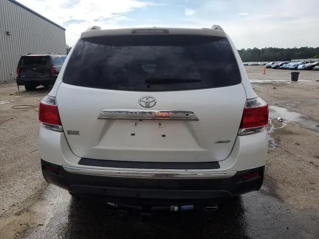 2013 TOYOTA HIGHLANDER LIMITED  