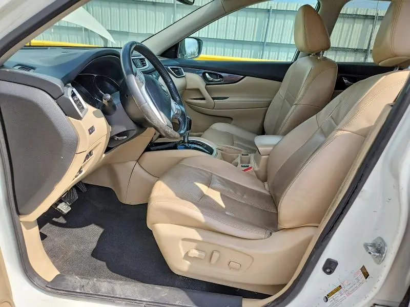 2016 NISSAN ROGUE SL  