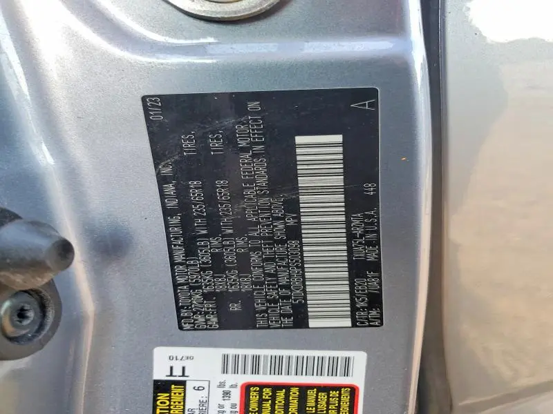 2023 TOYOTA HIGHLANDER XLE  