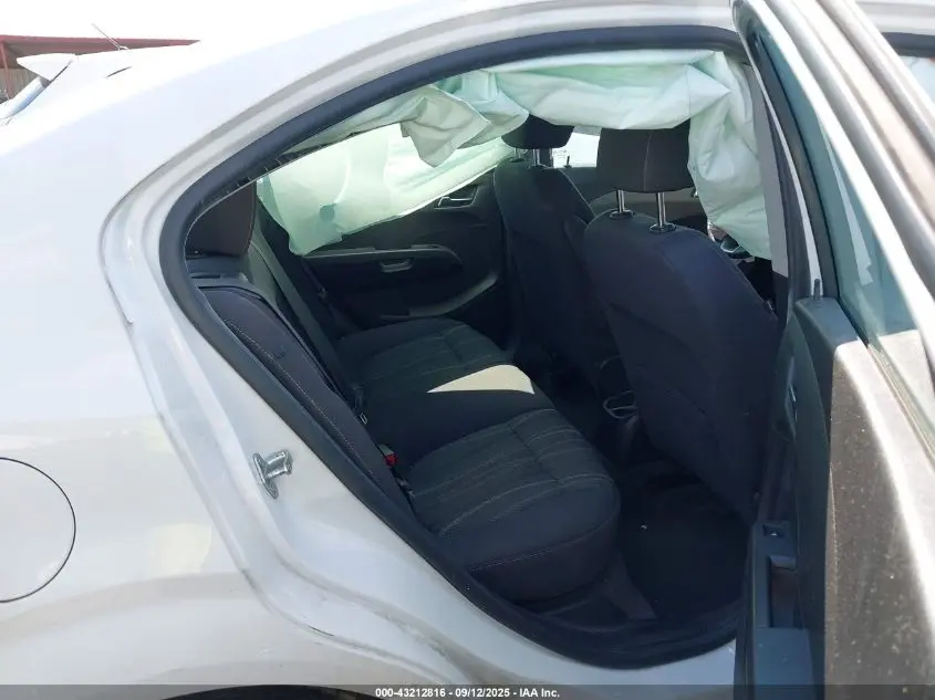 2014 CHEVROLET SONIC LT AUTO