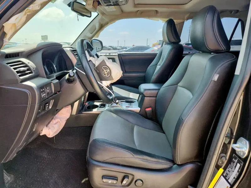 2015 TOYOTA 4RUNNER SR5  