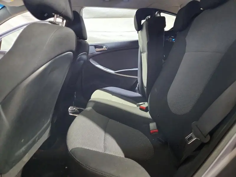 2014 HYUNDAI ACCENT GS  