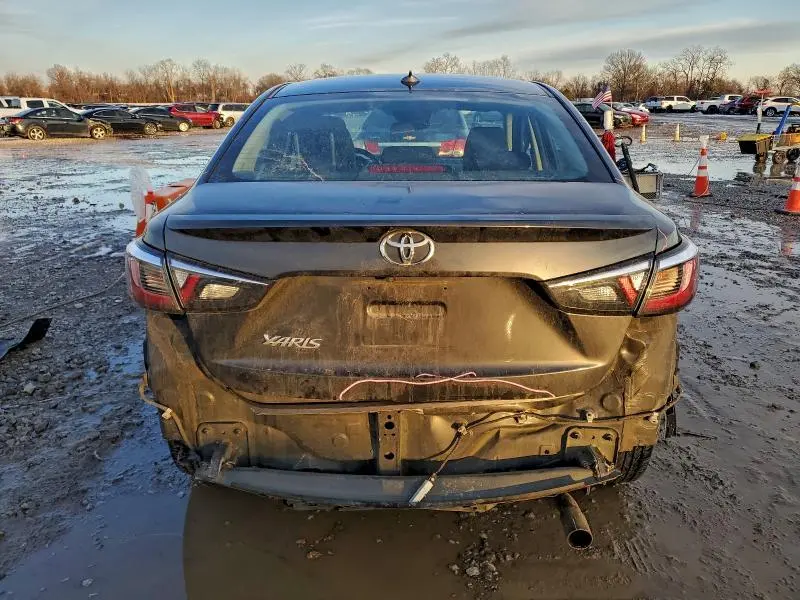2019 TOYOTA YARIS L  