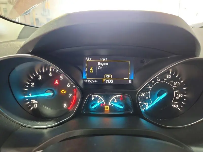 2017 FORD ESCAPE SE  