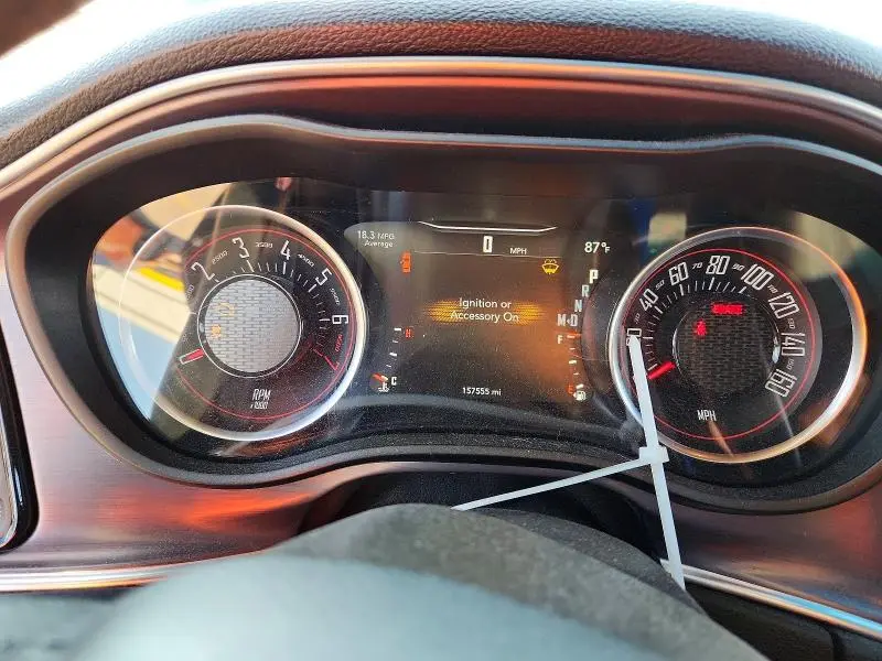2017 DODGE CHALLENGER SXT  
