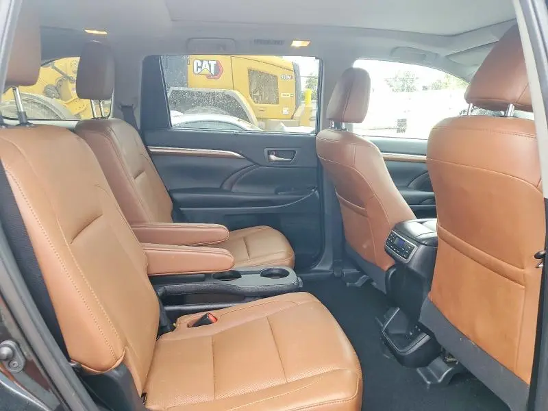 2019 TOYOTA HIGHLANDER LIMITED PLATINUM  