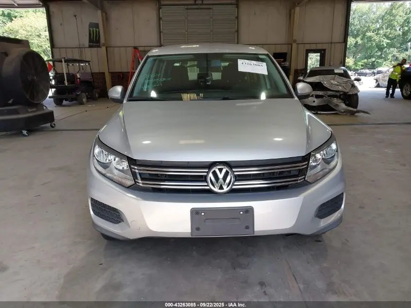 2013 VOLKSWAGEN TIGUAN S