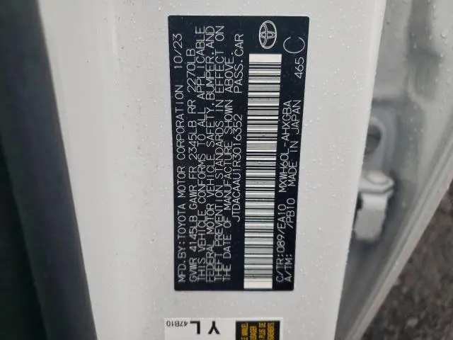2024 TOYOTA PRIUS LE  
