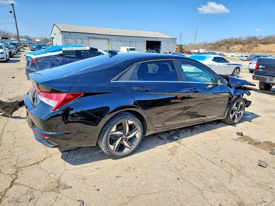 2023 HYUNDAI ELANTRA LIMITED  